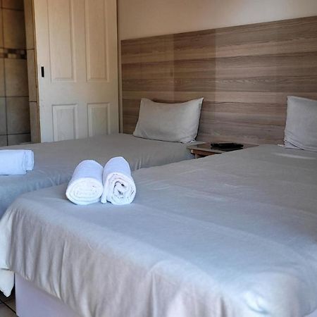 קורומאן Pab-Love Guest House מראה חיצוני תמונה