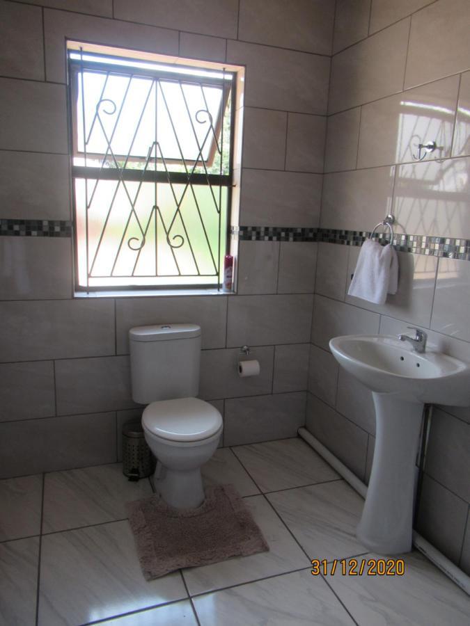 קורומאן Pab-Love Guest House מראה חיצוני תמונה