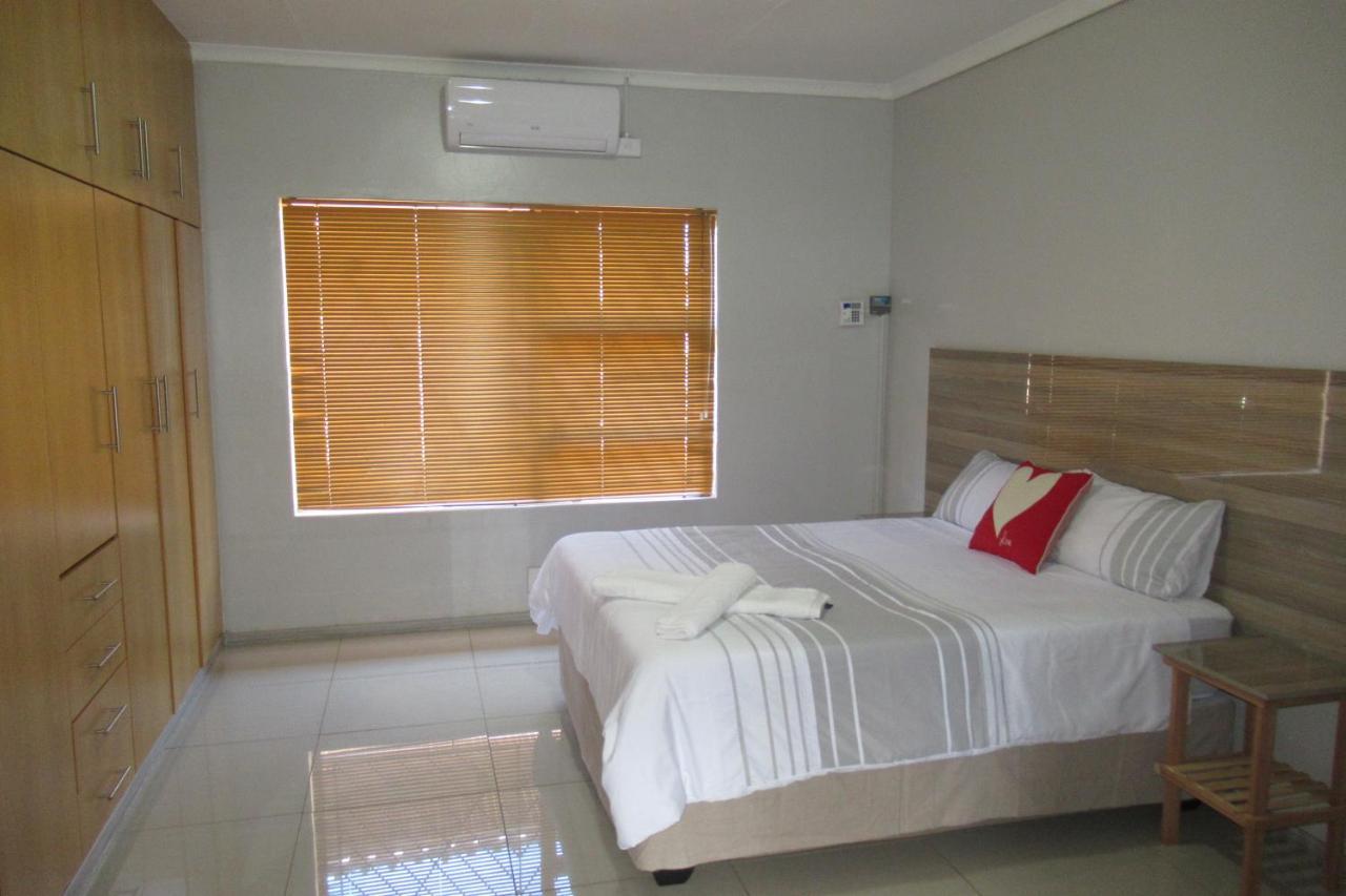קורומאן Pab-Love Guest House מראה חיצוני תמונה