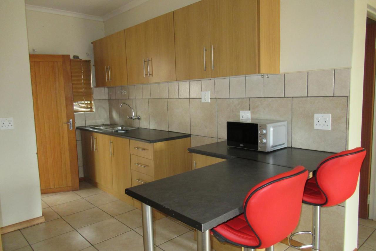 קורומאן Pab-Love Guest House מראה חיצוני תמונה